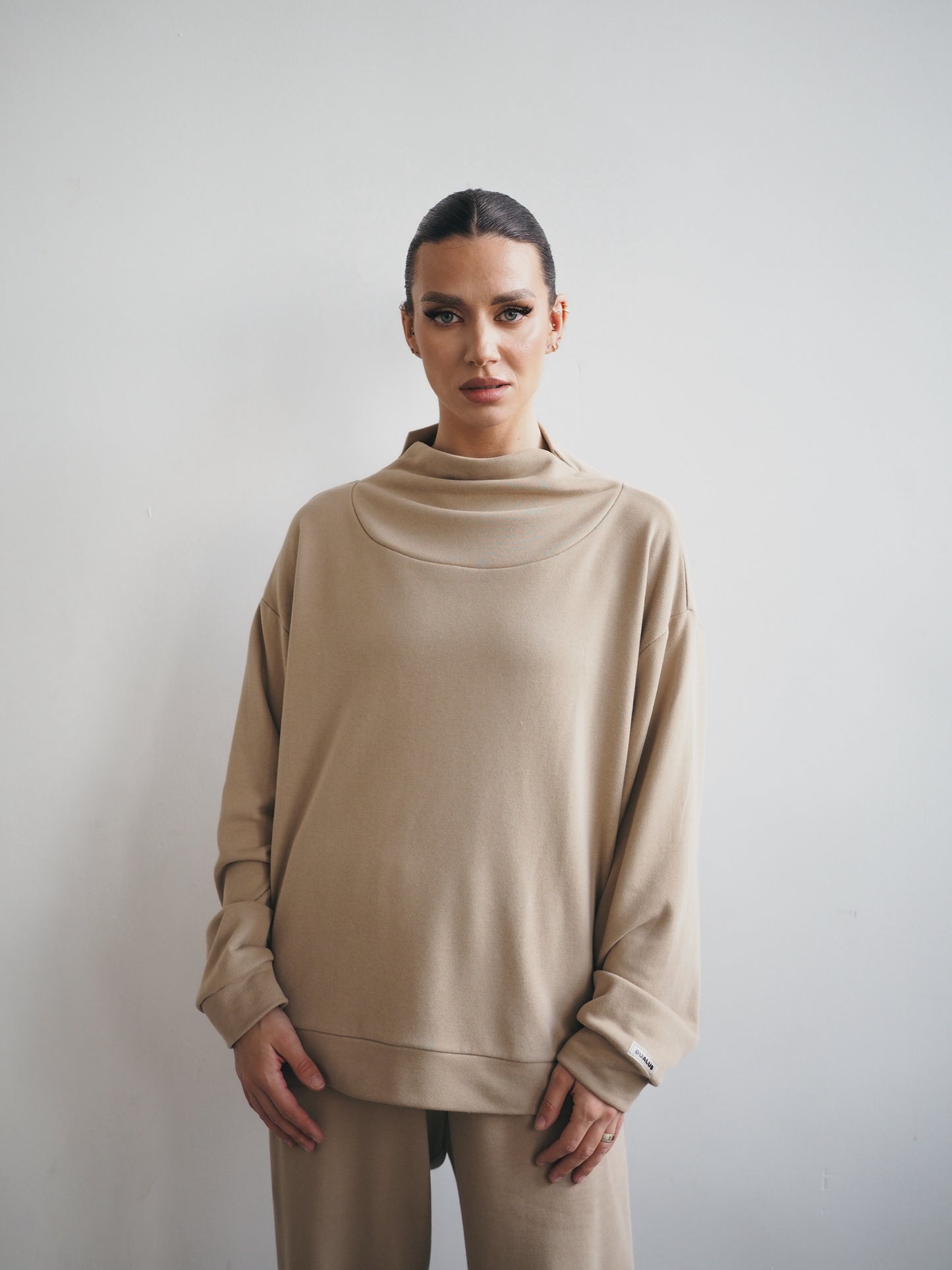 ANIMA leisure jumper without hood (light brown)