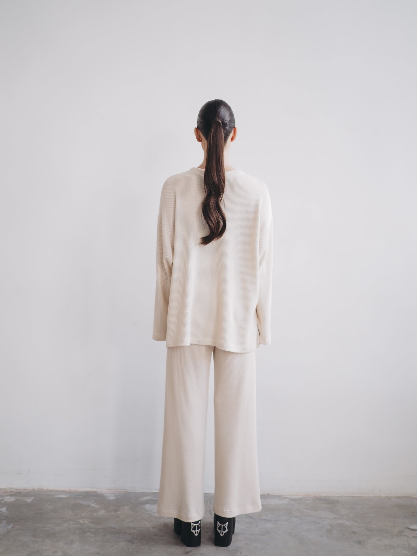 ALIBI leisure suit (cream color)