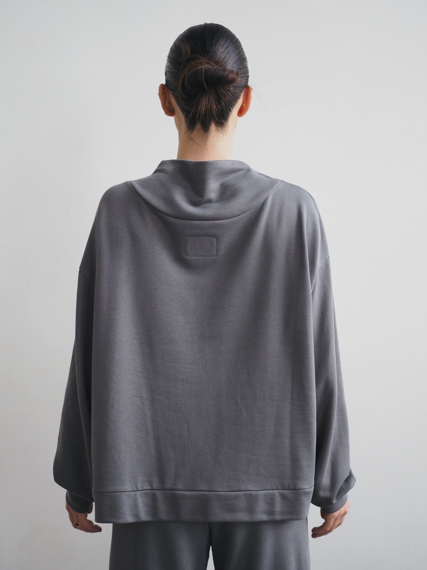 ANIMA leisure jumper without hood (grey color)