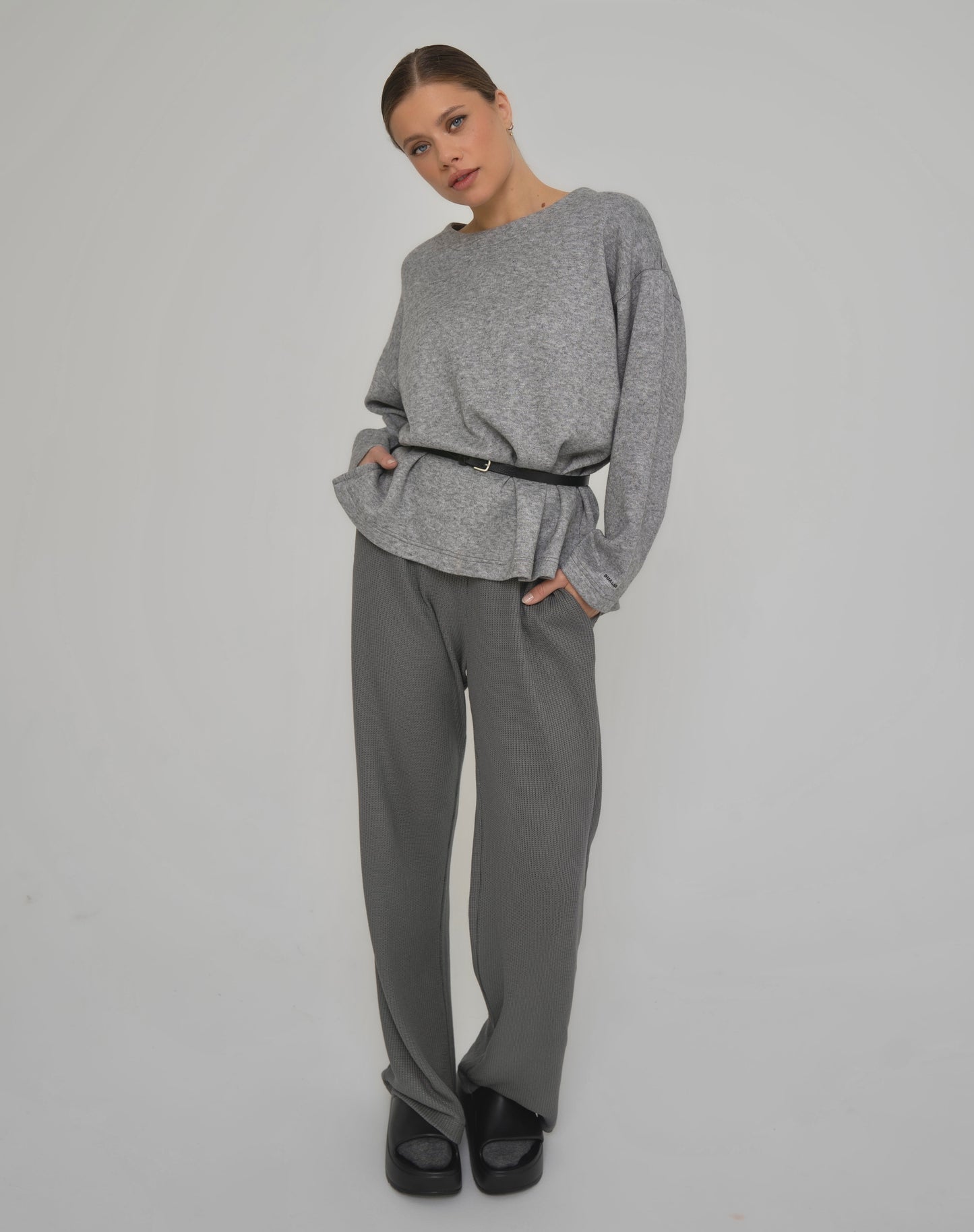 ALIBI sweater (grey)